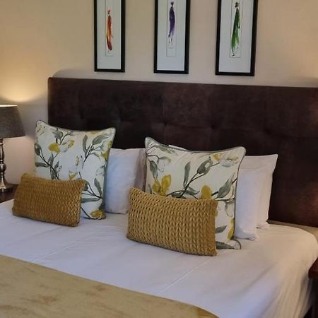 Somerzicht Guest House Somerset West Bagian luar foto
