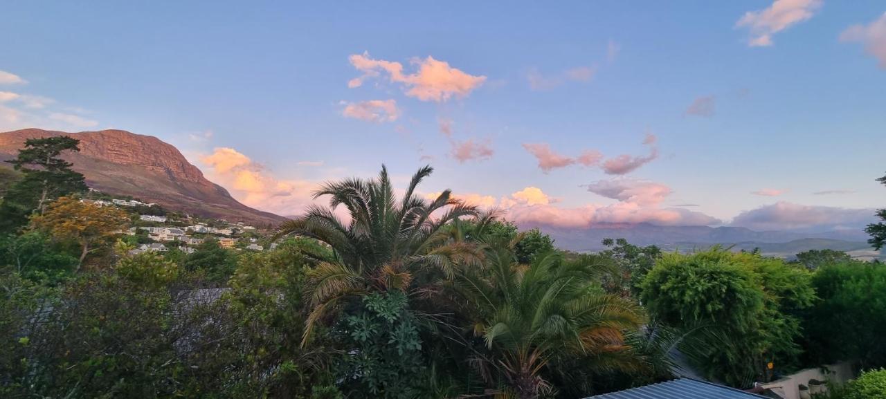 Somerzicht Guest House Somerset West Bagian luar foto