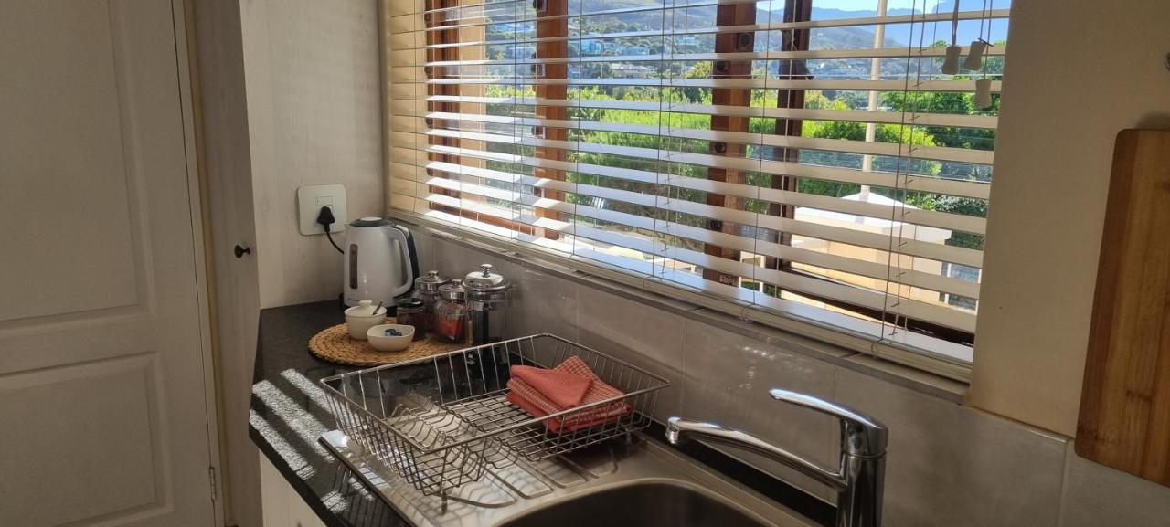 Somerzicht Guest House Somerset West Bagian luar foto