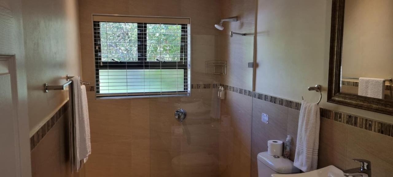 Somerzicht Guest House Somerset West Bagian luar foto