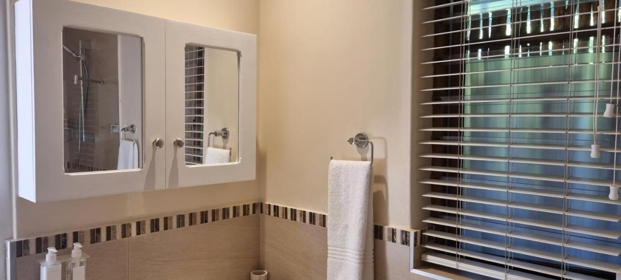 Somerzicht Guest House Somerset West Bagian luar foto